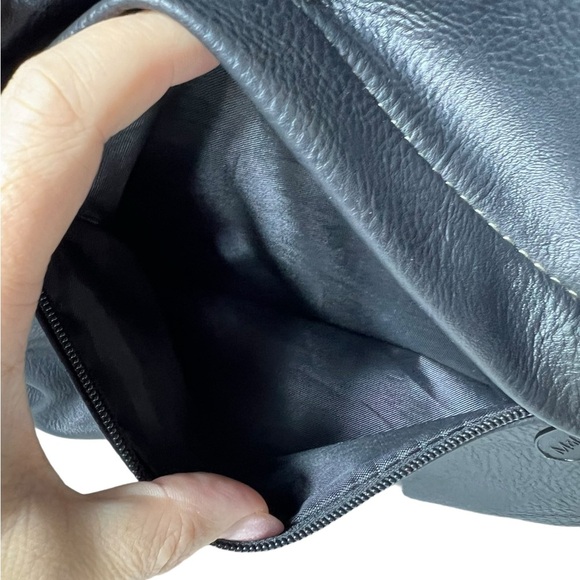 MultiSac Black Crossbody Purse - Picture 12 of 15